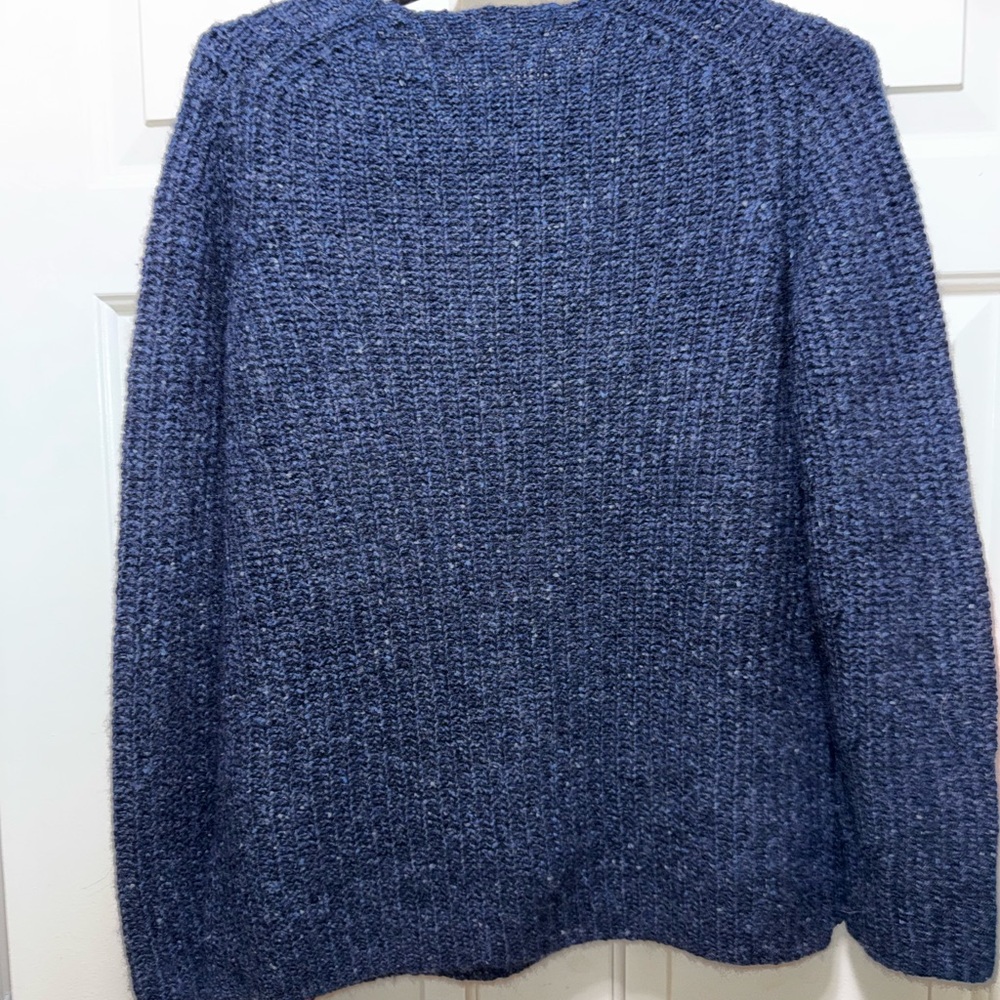 Vince Donegal Blue Cashmere Sweater, size Small, NWT - Picture 6 of 11